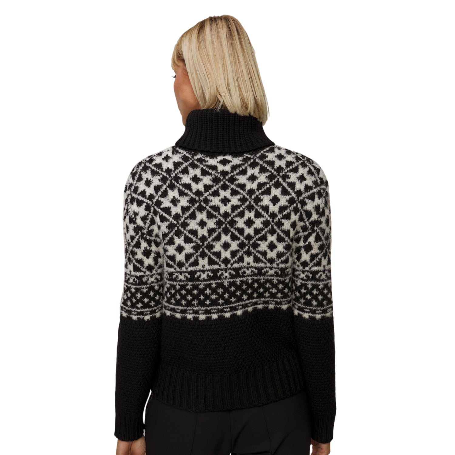 Свитер женский NADIA