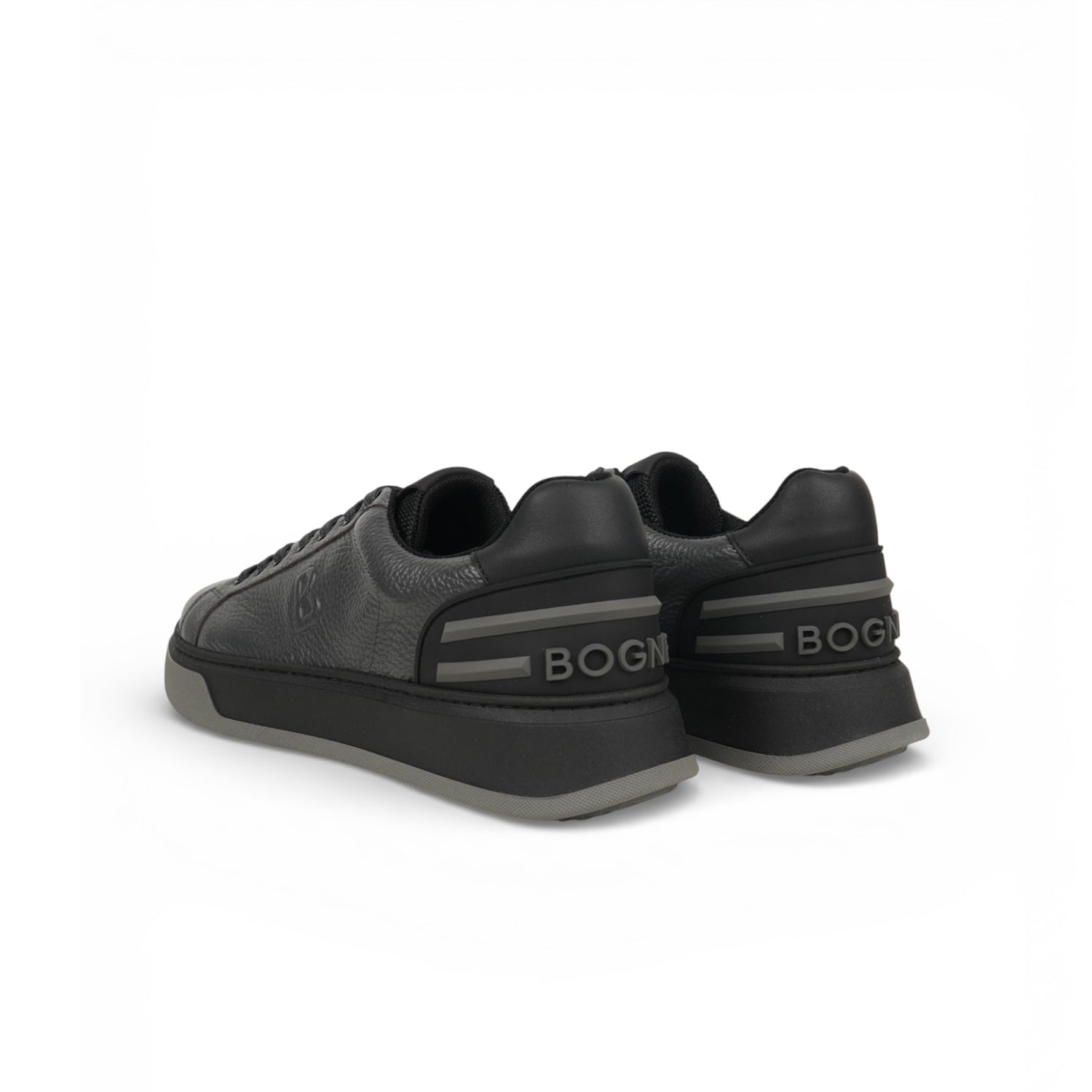 Полуботинки кроссовые Milan 23