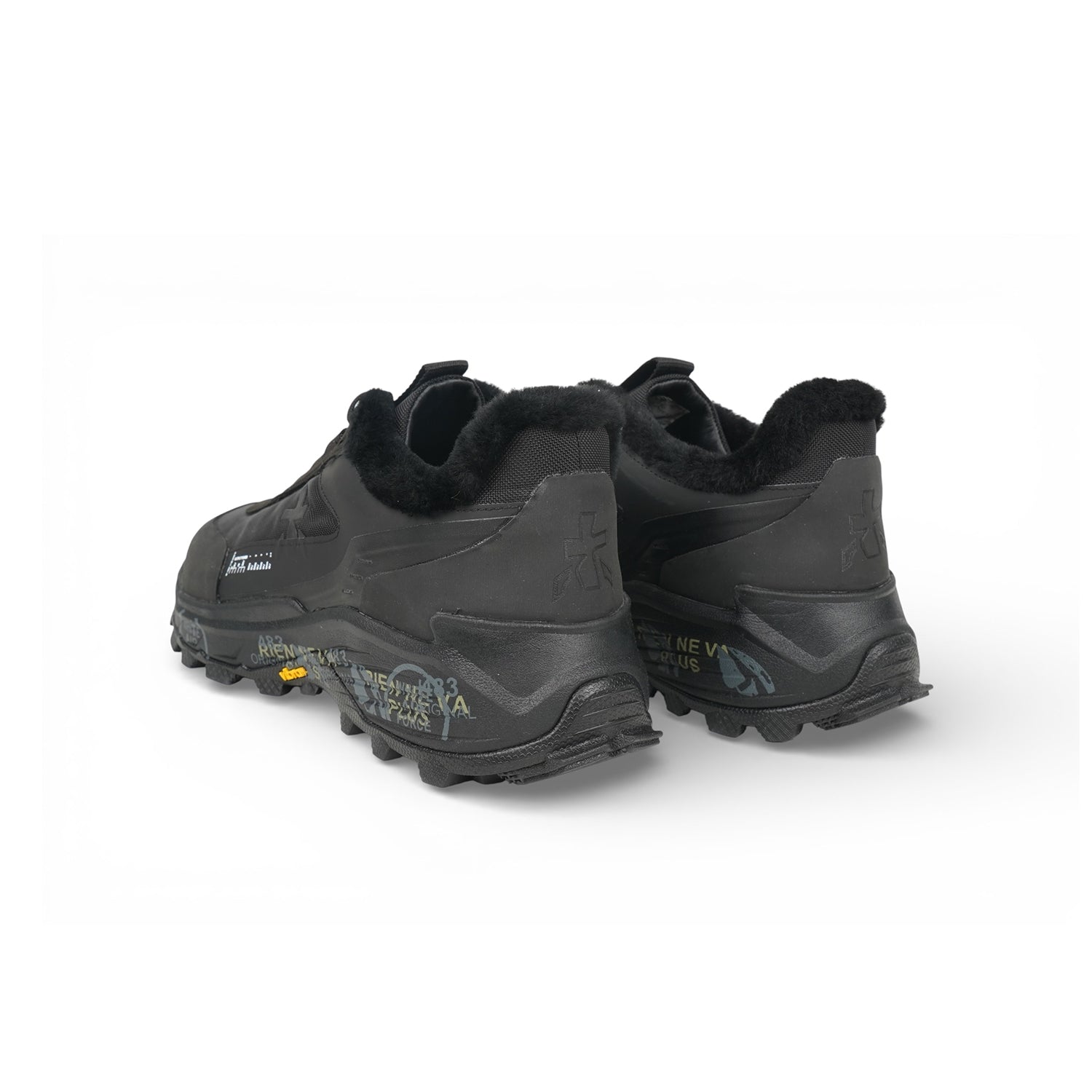 Кроссовки Devin