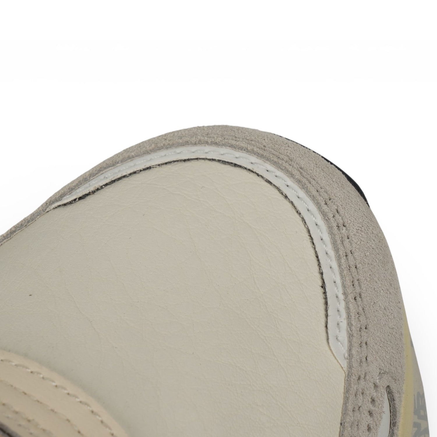 Кроссовки Lauryn жен.